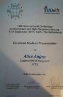 Prix de la meilleure présentation pour Alice Angoy